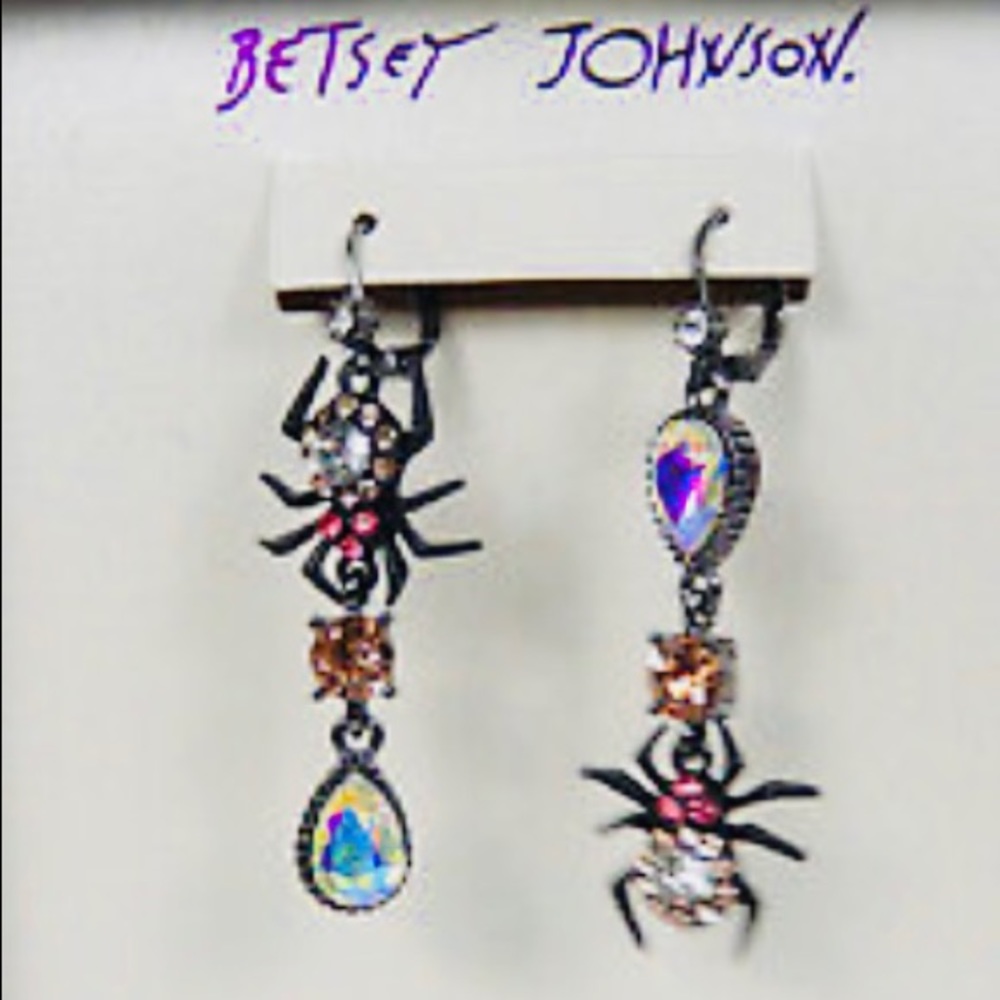 New Betsey-Johnson Spider Mismatch Earrings - Picture 16 of 17